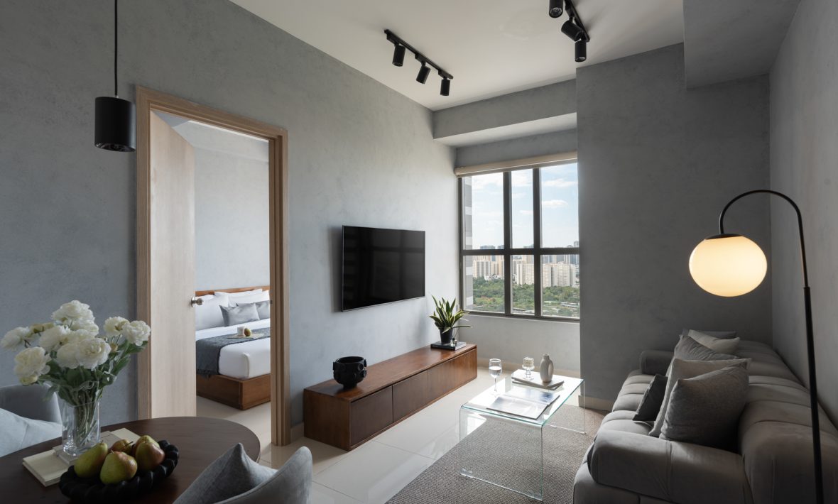 Reflection | Industrial 1BR HighFloor