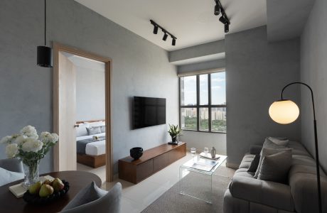 Reflection | Industrial 1BR HighFloor